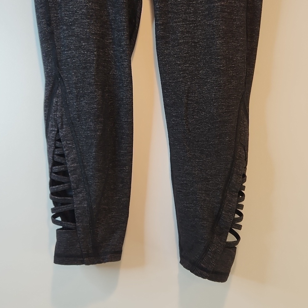 Athleta Capi Lattice Leggings Vented Pants Women's Sz XS Charcoal Gray NICE! - Picture 5 of 13